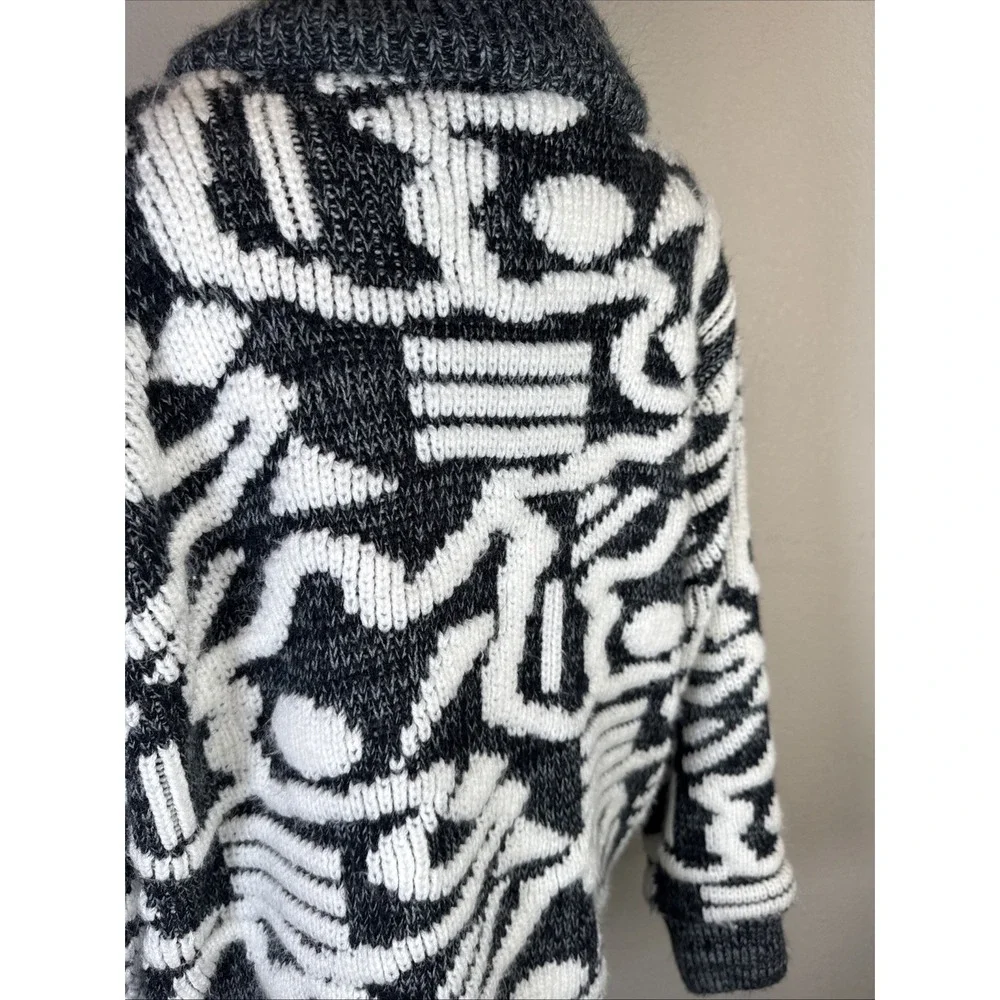 CSL Sweater Jacket‎ L Vintage Black Gray Textured 3d  80s 90s Ski Heavy Abstract